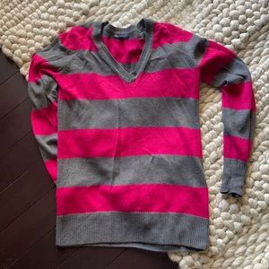 Gap striped V neck sweater